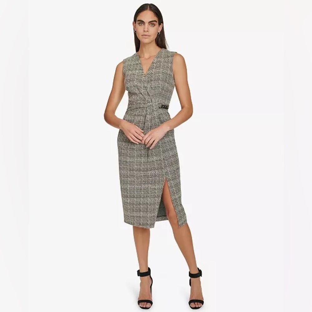 Calvin Klein Women's V-Neck Sleeveless Chain-Trim Dress Size 6